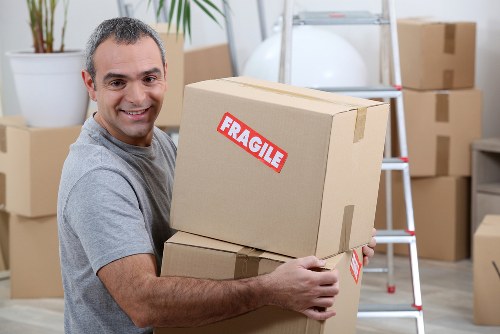 Removal truck hire service for moving homes in Greenwich