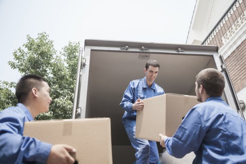 Moving service for flats, houses, and offices in Greenwich